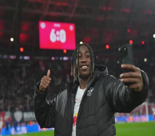 库里宣言,力求西赛区,前六,金宝博188bet体育官网,金宝博188bet体育直播,体育赛事直播,足球直播