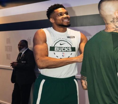 评论区突变,追悼会,压轴作品下,金宝博188bet体育官网,金宝博188bet体育直播,体育赛事直播,足球直播