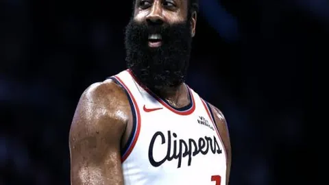 洛迪高雲尼斯奧斯帽子戰，皇馬5-1狂掃薩爾斯堡獲勝